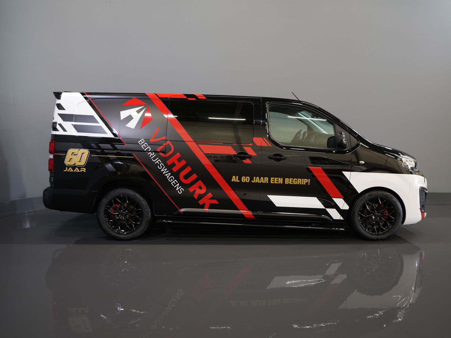 Peugeot Expert Van 2.0 HDI 180 CP Aut DC Double Cab (DEMO) BPM FREE! NL Auto/ 18