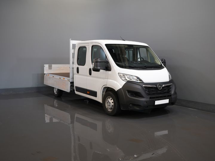Volkswagen Caddy Cargo Van 2.0 TDI 125 hp DSG Aut. Stand heater/ Seat heating/ Carplay/ PDC/ 16” LMV/ Tow bar/ Roof rails