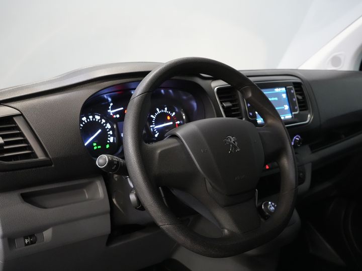 Peugeot Expert Bestelbus 2.0 HDI 125 pk Aut. DC Dubbel Cabine Navi/ Camera / Cruise/ Airco/ Trekhaak /PDC /Carplay