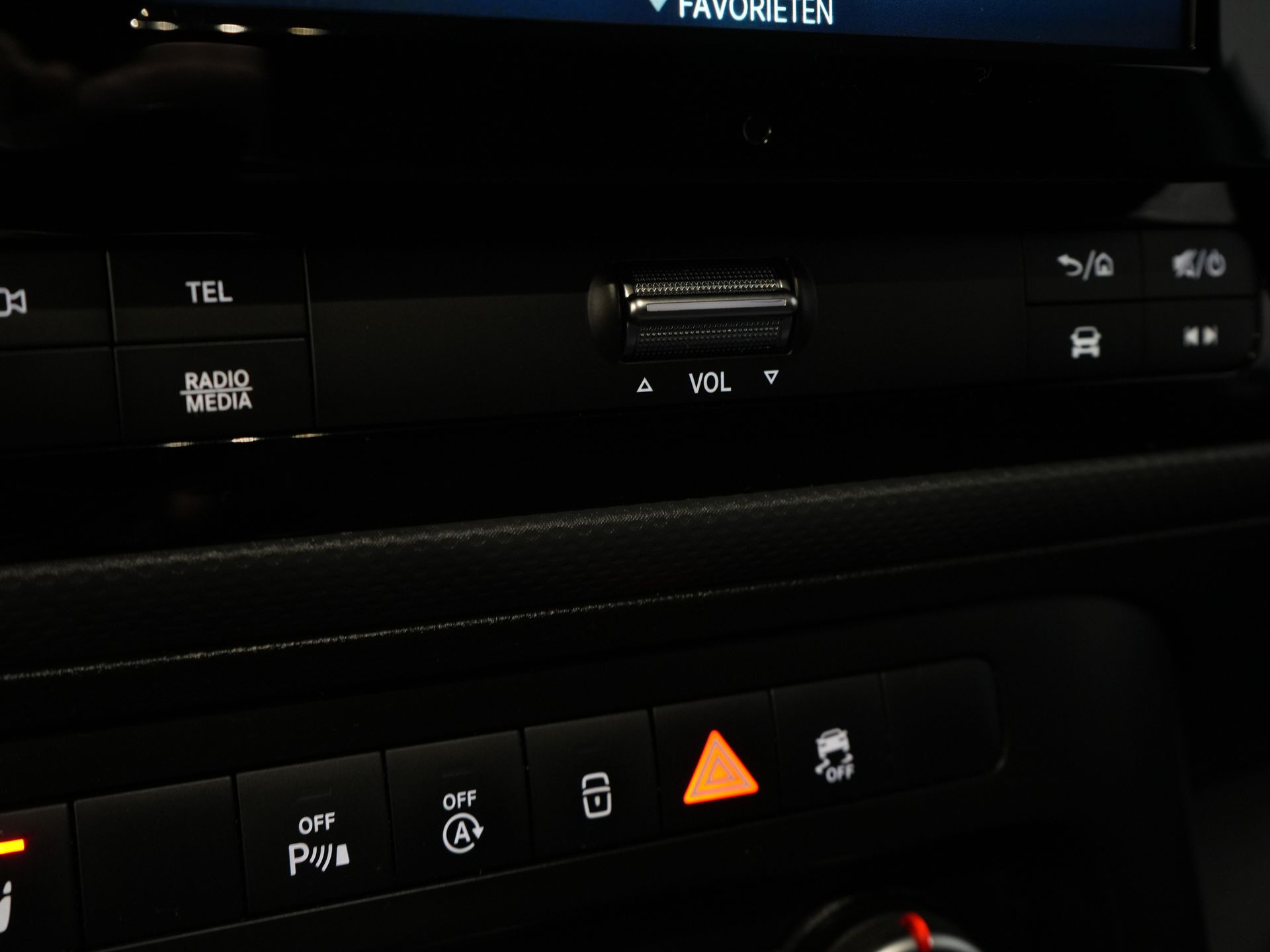 Mercedes-Benz Citan Furgonetă 110 CDI Automată 3 locuri / Încălzire scaune / CarPlay / Cameră / PDC / Cruise Control / Aer condiționat