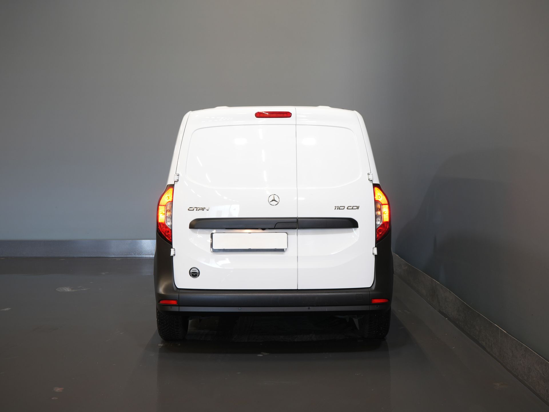 Mercedes-Benz Citan Furgonetă 110 CDI Automată 3 locuri / Încălzire scaune / CarPlay / Cameră / PDC / Cruise Control / Aer condiționat