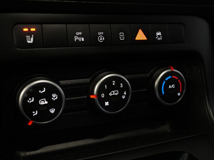 Mercedes-Benz Citan Furgonetă 110 CDI Automată 3 locuri / Încălzire scaune / CarPlay / Cameră / PDC / Cruise Control / Aer condiționat