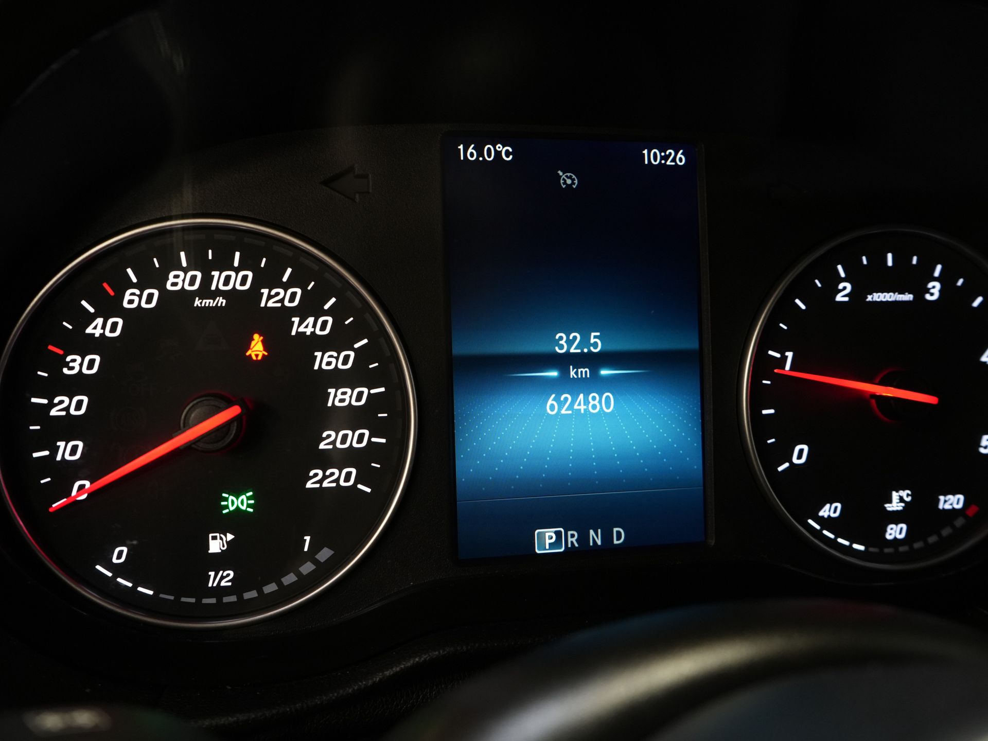 Mercedes-Benz Citan Furgonetă 110 CDI Automată 3 locuri / Încălzire scaune / CarPlay / Cameră / PDC / Cruise Control / Aer condiționat
