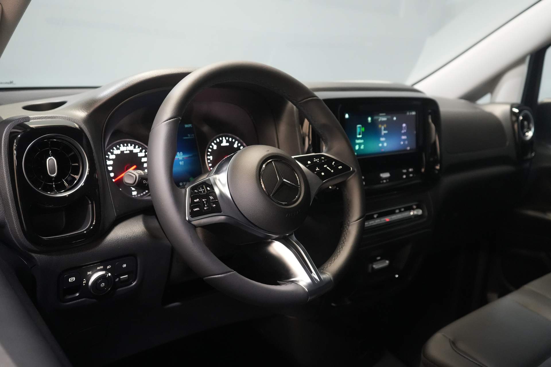 Mercedes-Benz Vito Van 116 CDI Aut. L3 Select BPM FREE/ LED/ LMV 19