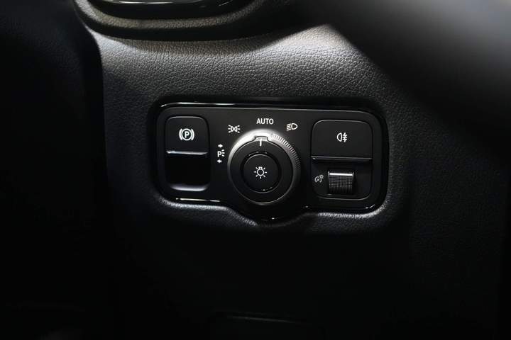 Mercedes-Benz Vito Van 116 CDI Aut. L3 Select BPM FREE/ LED/ LMV 19