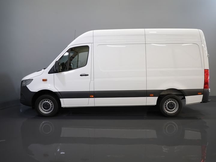 Mercedes-Benz Sprinter Van 317 CDI Aut. L2H2 BPM FREE! Sedile elettrico/ Porte 270 Gr./ Riscaldamento sedili/ Navi/ Telecamera/ Crociera/ Airco/ DAB