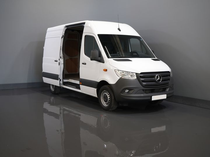 Mercedes-Benz Sprinter Van 317 CDI Aut. L2H2 BPM FREE! Sedile elettrico/ Porte 270 Gr./ Riscaldamento sedili/ Navi/ Telecamera/ Crociera/ Airco/ DAB