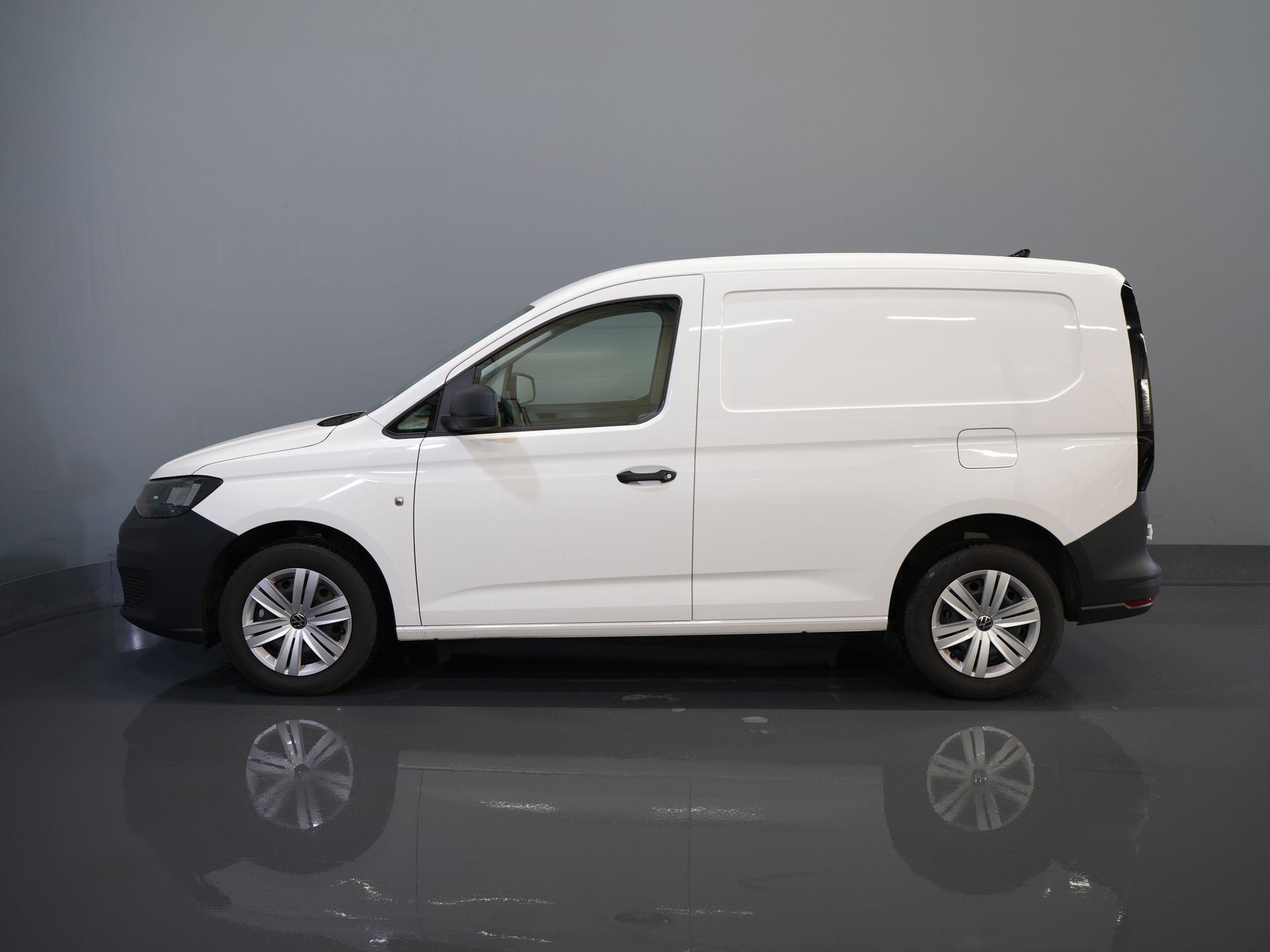 Volkswagen Caddy Cargo Furgoneta 1.5 TSI GASOLINA ¡SIN IMPUESTO DE CIRCULACIÓN! Control de crucero/ Aire acondicionado/ DAB/ PDC