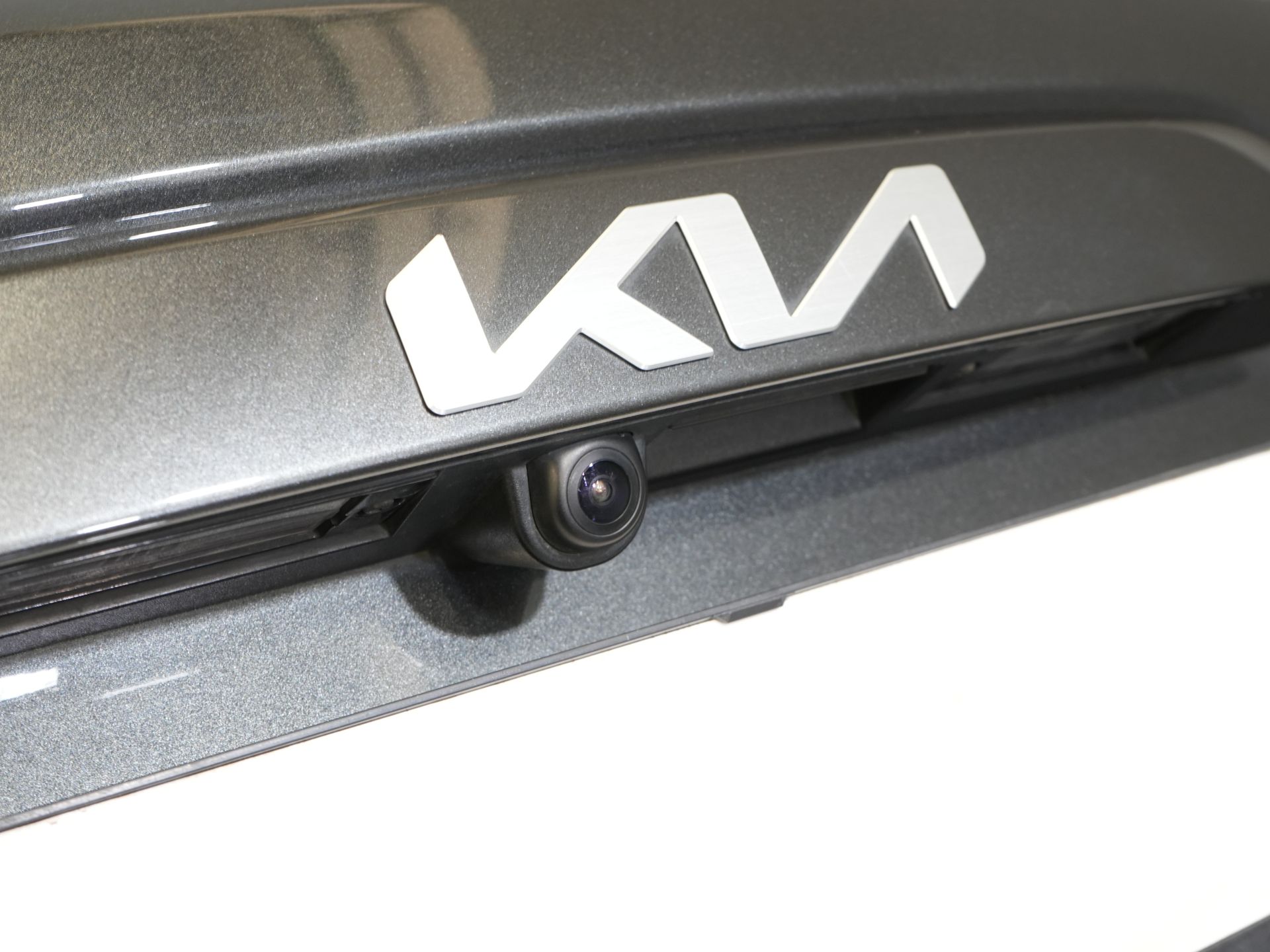 Kia Niro SUV 1.6 GDi 185 hp PHEV Dynamic LED/ Adaptive Cruise Control/ Electric Seats/ CarPlay/ VC/ Detachable Tow Bar/ Navigation/ Steering Wheel Heating/ Seat Heating.