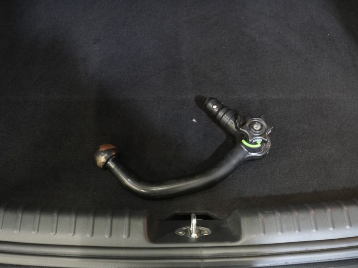 Kia Niro SUV 1.6 GDi 185 hp PHEV Dynamic LED/ Adaptive Cruise Control/ Electric Seats/ CarPlay/ VC/ Detachable Tow Bar/ Navigation/ Steering Wheel Heating/ Seat Heating.