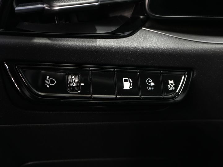 Kia Niro SUV 1.6 GDi 185 hp PHEV Dynamic LED/ Adaptive Cruise Control/ Electric Seats/ CarPlay/ VC/ Detachable Tow Bar/ Navigation/ Steering Wheel Heating/ Seat Heating.