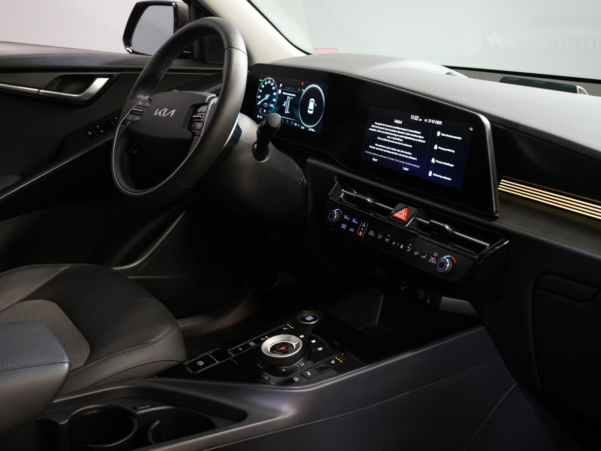 Kia Niro SUV 1.6 GDi 185 hp PHEV Dynamic LED/ Adaptive Cruise Control/ Electric Seats/ CarPlay/ VC/ Detachable Tow Bar/ Navigation/ Steering Wheel Heating/ Seat Heating.