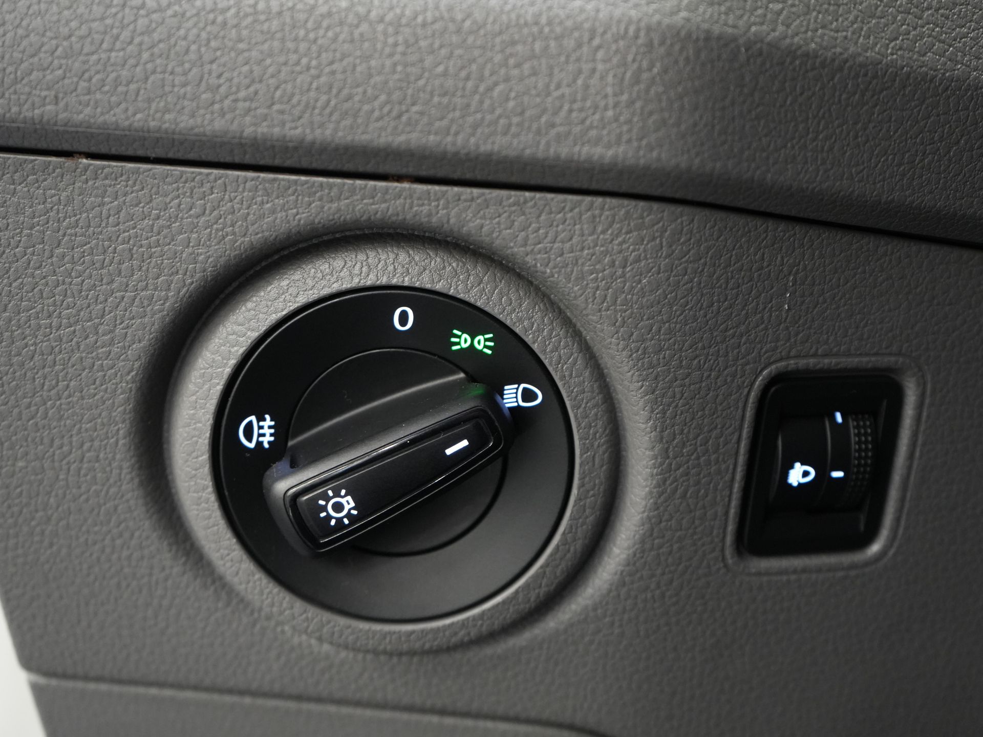 Volkswagen Crafter Van 35 2.0 TDI 140 ch L5H3 BPM GRATUIT ! 2x Portes coulissantes/ 270 Gr.Portes/ Carplay/ Caméra/ Airco