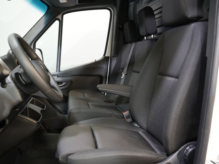 Mercedes-Benz Sprinter Furgoneta 317 CDI Aut. L2H2 BPM ¡GRATIS! LED/ Asiento eléctrico/ 270 Puertas/ Calefacción asientos/ Navi/ Cámara/ PDC/ Cruise/ Airco/ DAB