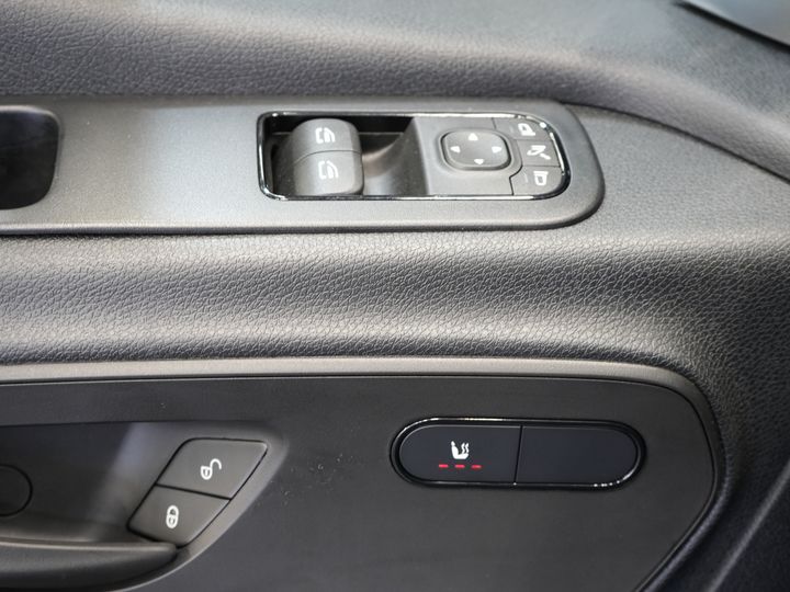 Mercedes-Benz Sprinter Furgoneta 317 CDI Aut. L2H2 BPM ¡GRATIS! LED/ Asiento eléctrico/ 270 Puertas/ Calefacción asientos/ Navi/ Cámara/ PDC/ Cruise/ Airco/ DAB