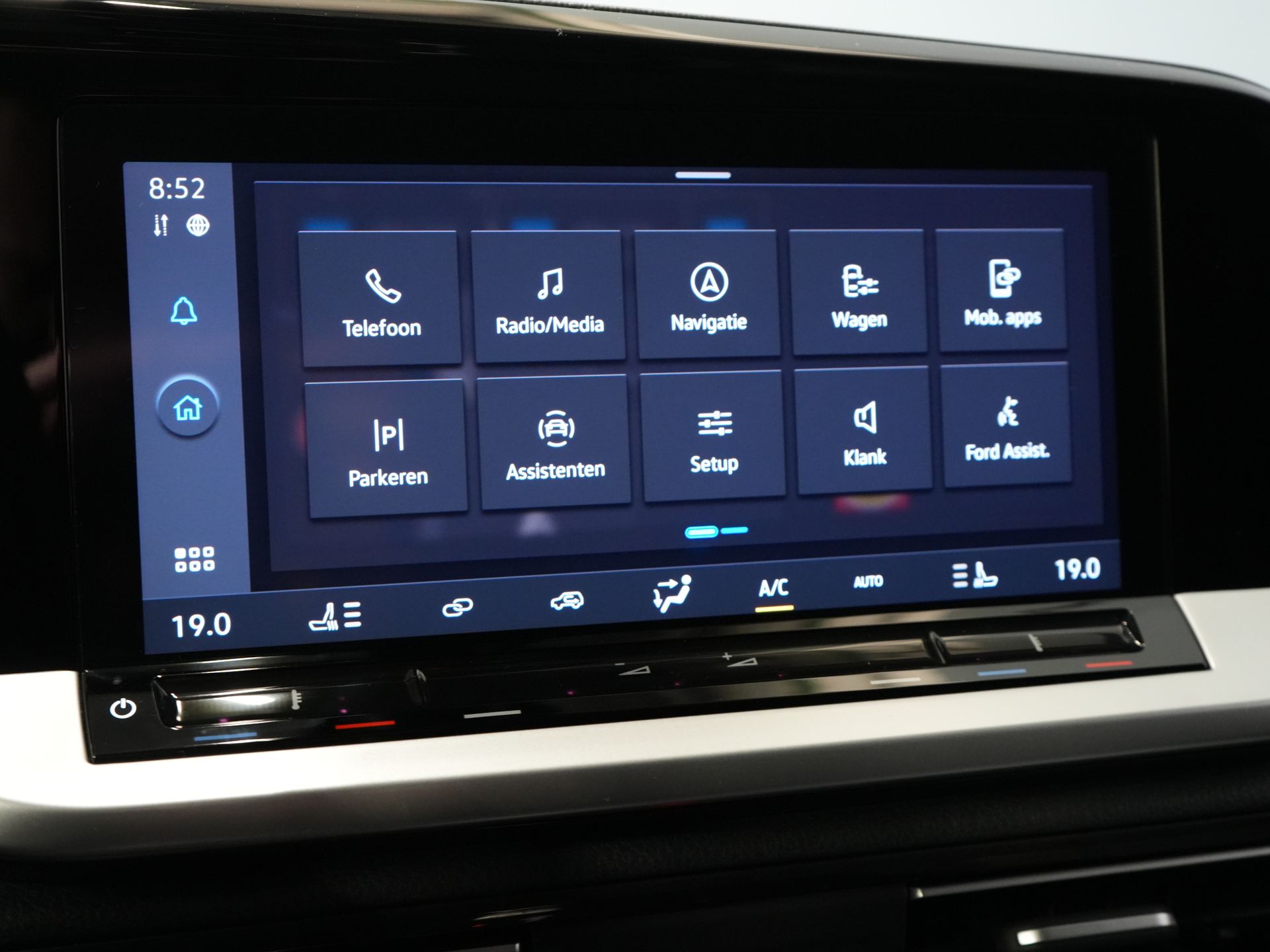 Ford Transit Connect Bestelbus 2.0 125 pk DSG Aut. L2 Limited BPM VRIJ! Adapt.Cruise/ LED/ Virtual Cockpit/ Stoelverw./ Carplay/ Stuurverw./ Navi/ Camera/ PDC/