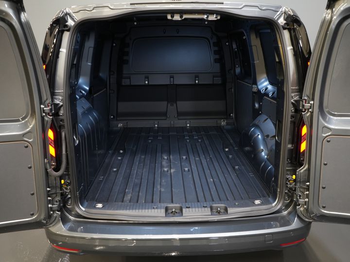 Ford Transit Connect Bestelbus 2.0 125 pk DSG Aut. L2 Limited BPM VRIJ! Adapt.Cruise/ LED/ Virtual Cockpit/ Stoelverw./ Carplay/ Stuurverw./ Navi/ Camera/ PDC/