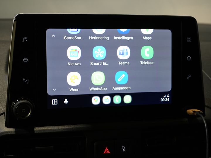 Peugeot Partner Bestelbus 1.5 HDi 130 pk Aut. BPM VRIJ! NL Auto/ Stoelverw./ Navi/ Carplay/ Cruise/ Airco