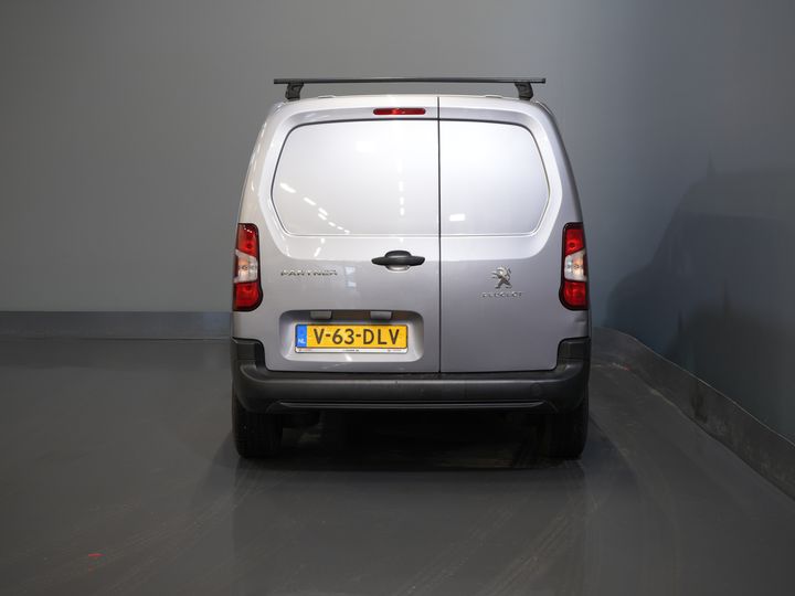Peugeot Partner Bestelbus 1.5 HDi 130 pk Aut. BPM VRIJ! NL Auto/ Stoelverw./ Navi/ Carplay/ Cruise/ Airco