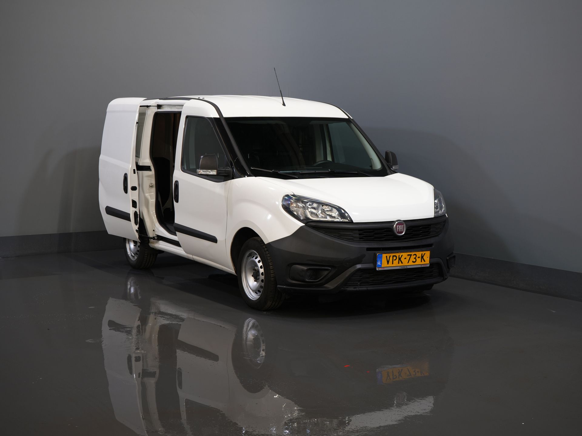 Fiat Dobló Cargo Bestelbus 1.6 MJ 105 pk BPM VRIJ! 3Pers./ NL Auto/ Airco/ Cruise