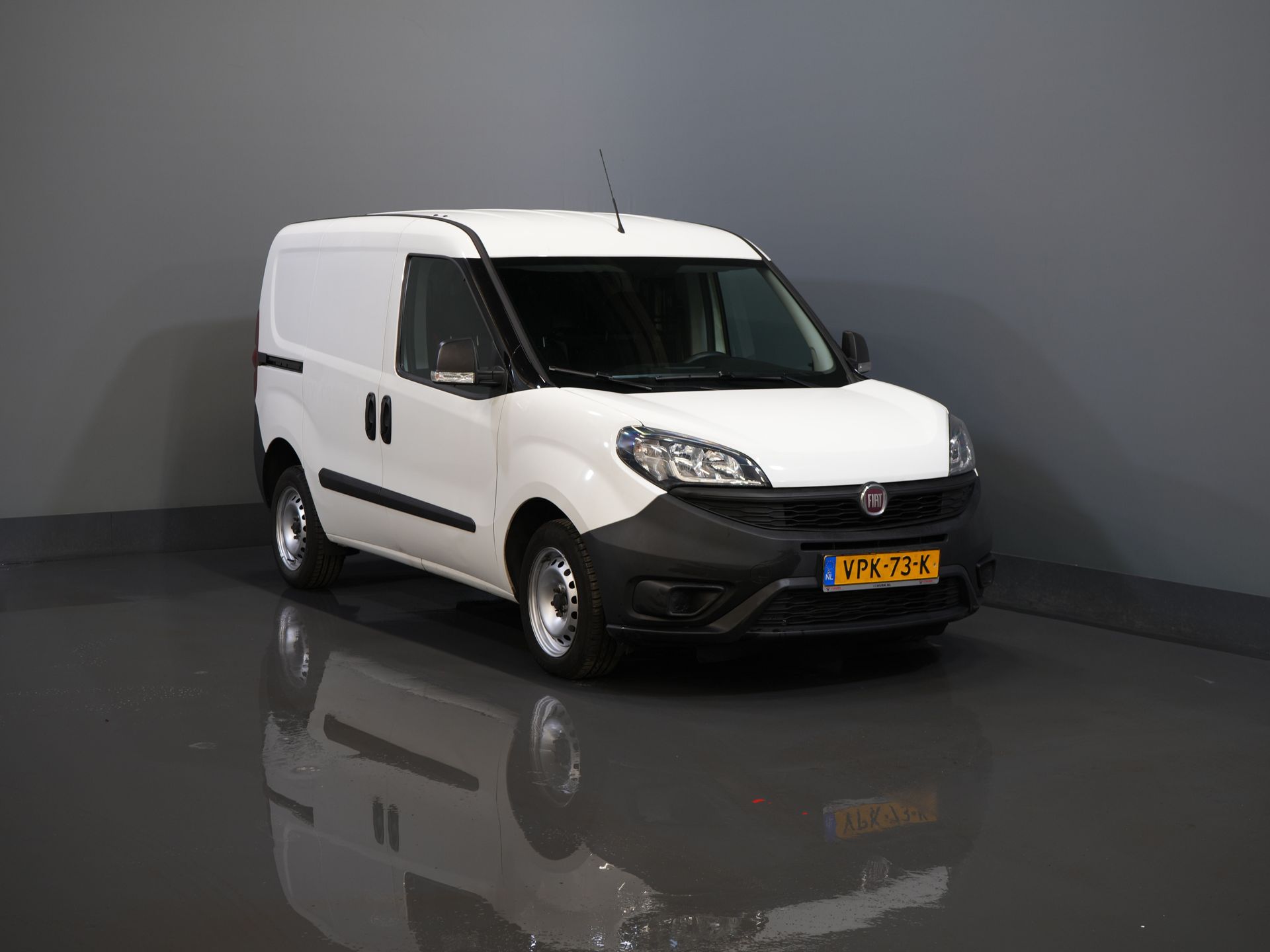 Fiat Dobló Cargo Bestelbus 1.6 MJ 105 pk BPM VRIJ! 3Pers./ NL Auto/ Airco/ Cruise