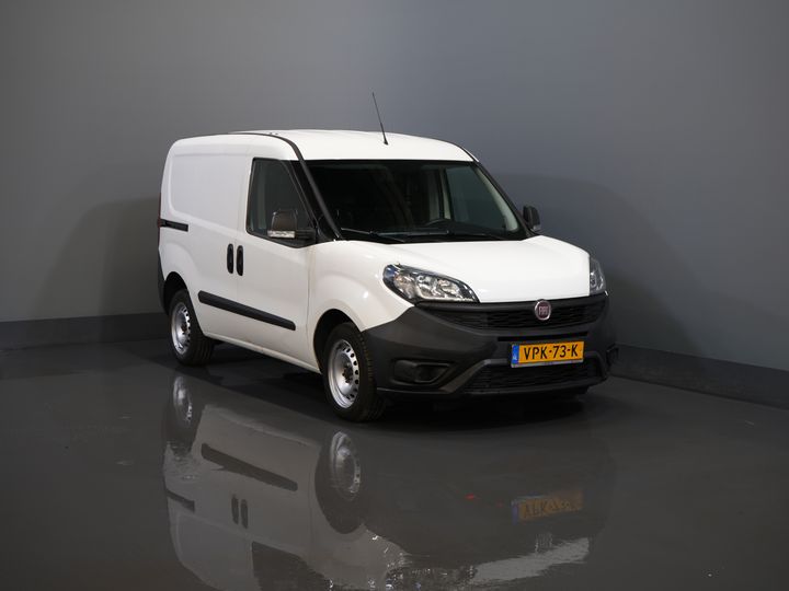 Fiat Dobló Cargo Van 1.6 MJ 105 CV BPM ¡GRATIS! 3Pers./ NL Car/ Airco/ Cruise