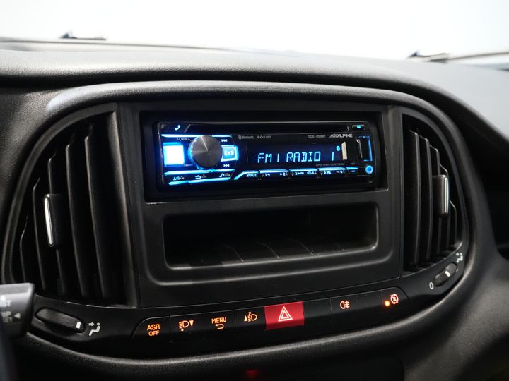 Fiat Dobló Cargo Bestelbus 1.6 MJ 105 pk BPM VRIJ! 3Pers./ NL Auto/ Airco/ Cruise