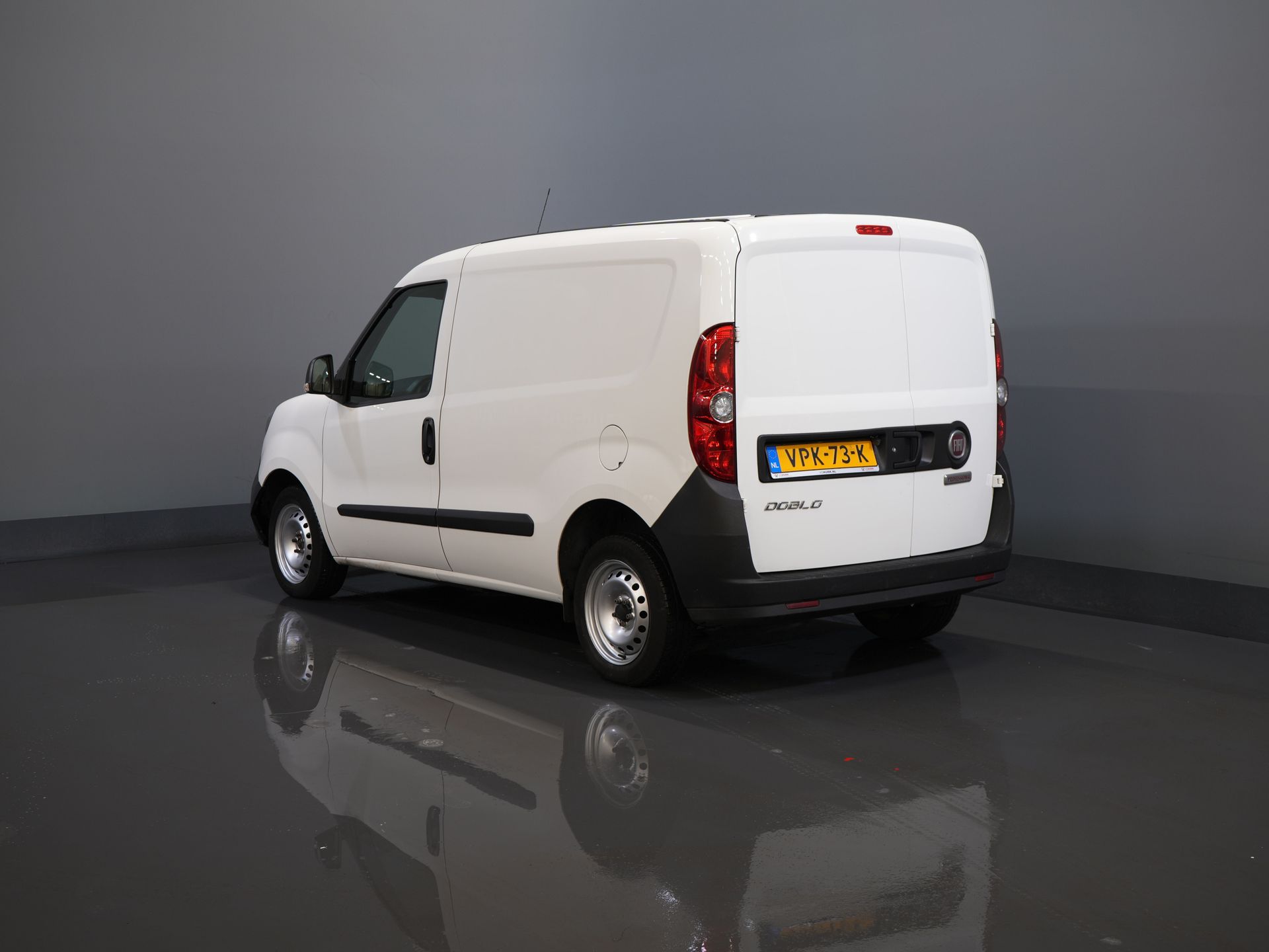 Fiat Dobló Cargo Bestelbus 1.6 MJ 105 pk BPM VRIJ! 3Pers./ NL Auto/ Airco/ Cruise