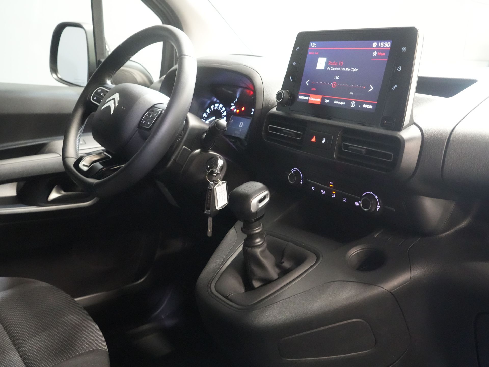 Citroën Berlingo Van 1.2 PureTech 110 к.с. БЕНЗИН BPM БЕЗКОШТОВНО! Ready2Go Carplay/ Navi/ Airco/ Cruise/ PDC