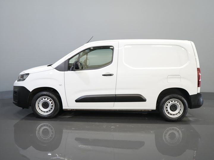 Citroën Berlingo Van 1.2 PureTech 110 к.с. БЕНЗИН BPM БЕЗКОШТОВНО! Ready2Go Carplay/ Navi/ Airco/ Cruise/ PDC