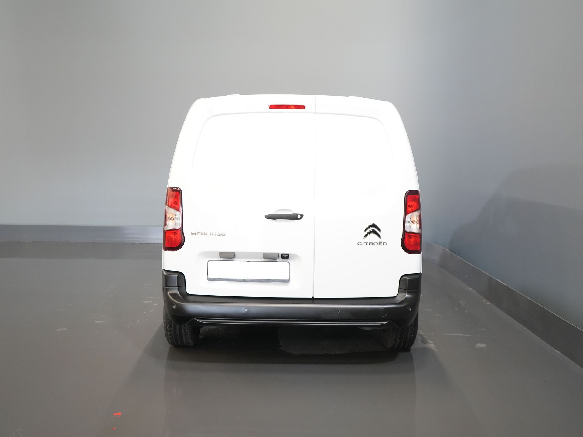 Citroën Berlingo Van 1.2 PureTech 110 к.с. БЕНЗИН BPM БЕЗКОШТОВНО! Ready2Go Carplay/ Navi/ Airco/ Cruise/ PDC