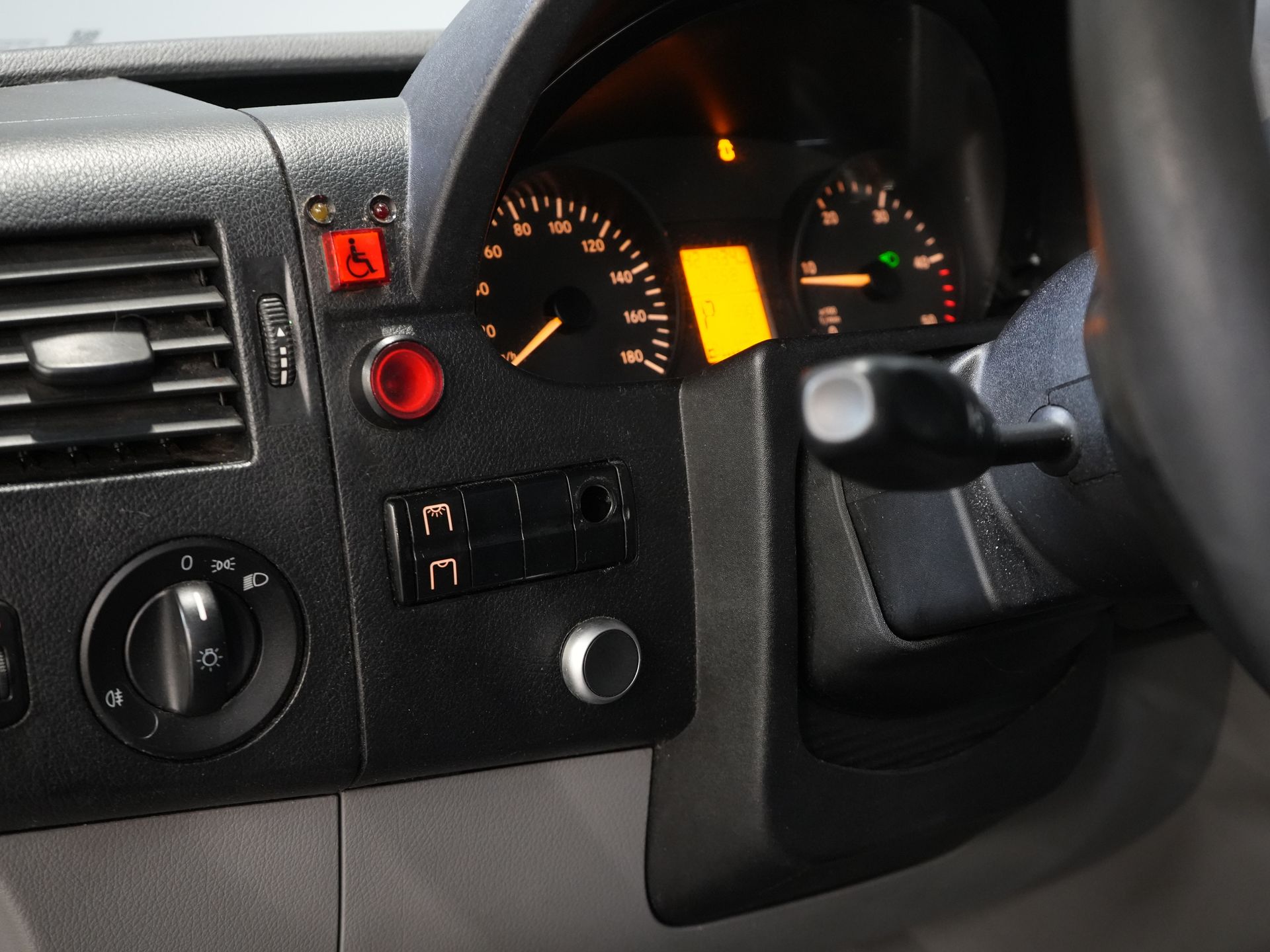 Mercedes-Benz Sprinter Personenvervoer 313 2.2 CDI Aut. L2H2 € 10.648 Incl. BTW EXPORT Combi/ 9 Persoons/ Kombi/ 9P/ Airco/ Rolstoellift/ Electr. deur/