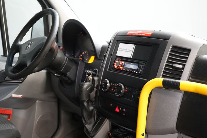 Mercedes-Benz Sprinter Personenvervoer 313 2.2 CDI Aut. L2H2 € 10.648 Incl. BTW EXPORT Combi/ 9 Persoons/ Kombi/ 9P/ Airco/ Rolstoellift/ Electr. deur/