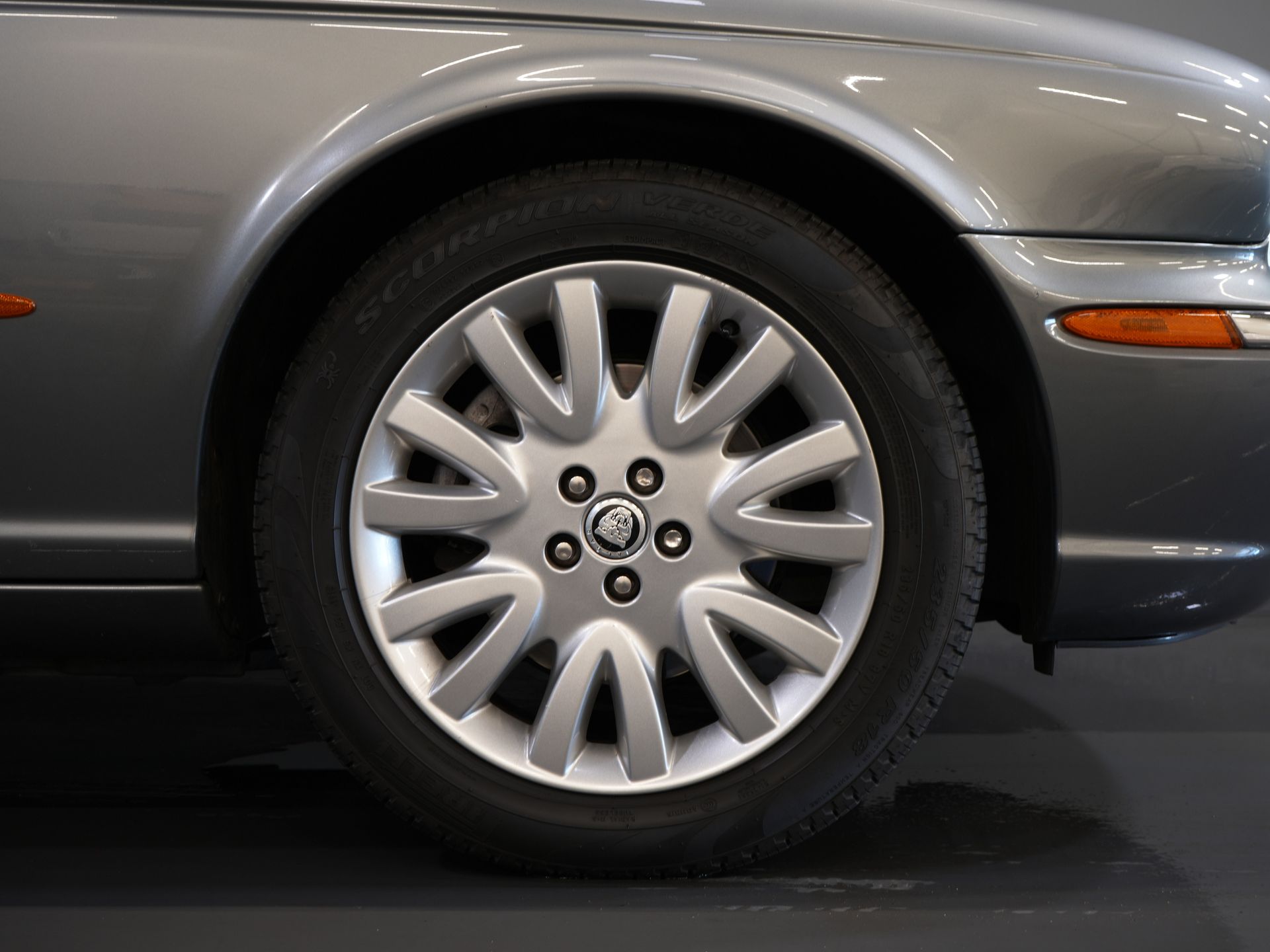 Jaguar XJ Sedan 3.0 V6 Executive Aut. Youngtimer/ Pano/ Leder/ Xenon/ Memory/ Cruise/ Stoelverw.