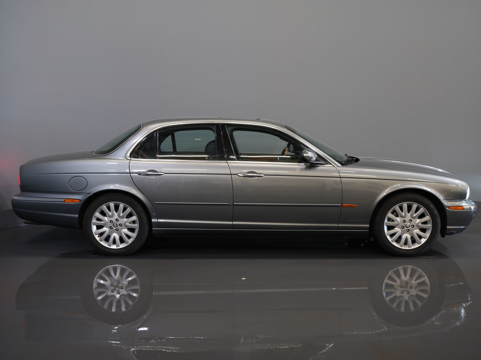 Jaguar XJ Sedan 3.0 V6 Executive Aut. Youngtimer/ Pano/ Leder/ Xenon/ Memory/ Cruise/ Stoelverw.