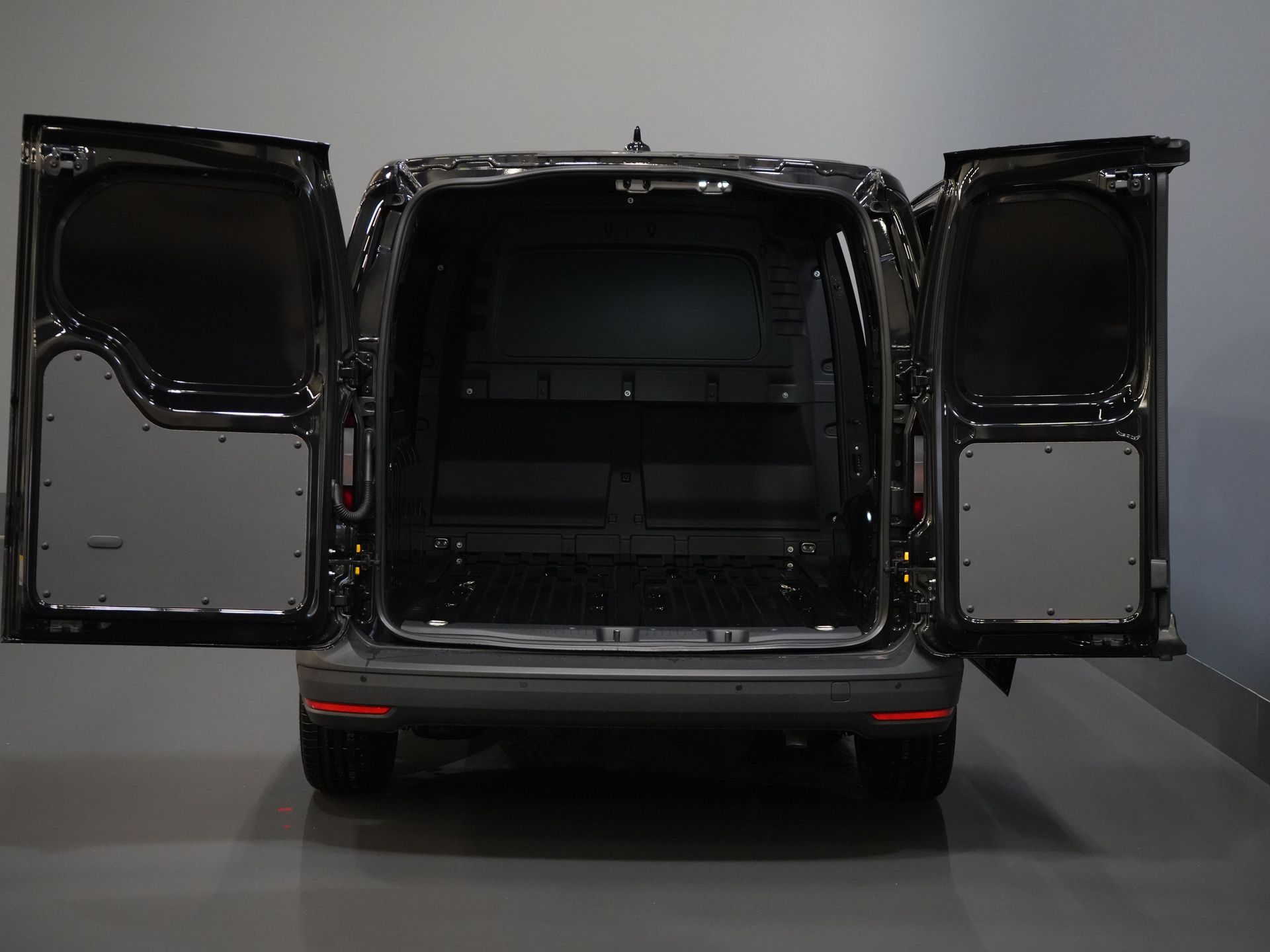 Volkswagen Caddy Cargo Maxi Van 2.0 TDI 125 PS DSG Aut. BPM FREE! Virtuelles Cockpit/ Carplay/ Cruise/ PDC/ Inverter