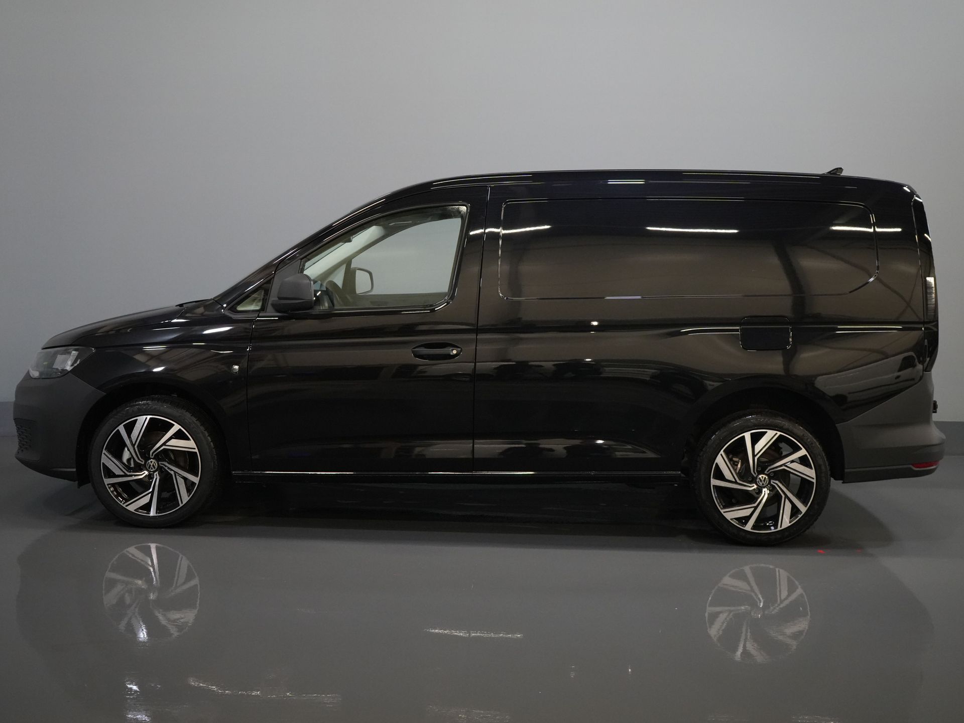 Volkswagen Caddy Cargo Maxi Van 2.0 TDI 125 PS DSG Aut. BPM FREE! Virtuelles Cockpit/ Carplay/ Cruise/ PDC/ Inverter