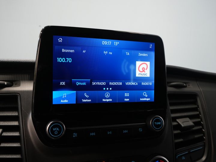 Ford Transit Custom Van 2.0 TDCI 130 CV L2 Carplay/ 2.8t Towingverm./ Seatverw./ Airco/ Navi/ Camera/ Cruise/ PDC