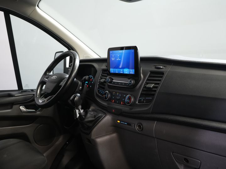 Ford Transit Custom Van 2.0 TDCI 130 CV L2 Carplay/ 2.8t Towingverm./ Seatverw./ Airco/ Navi/ Camera/ Cruise/ PDC