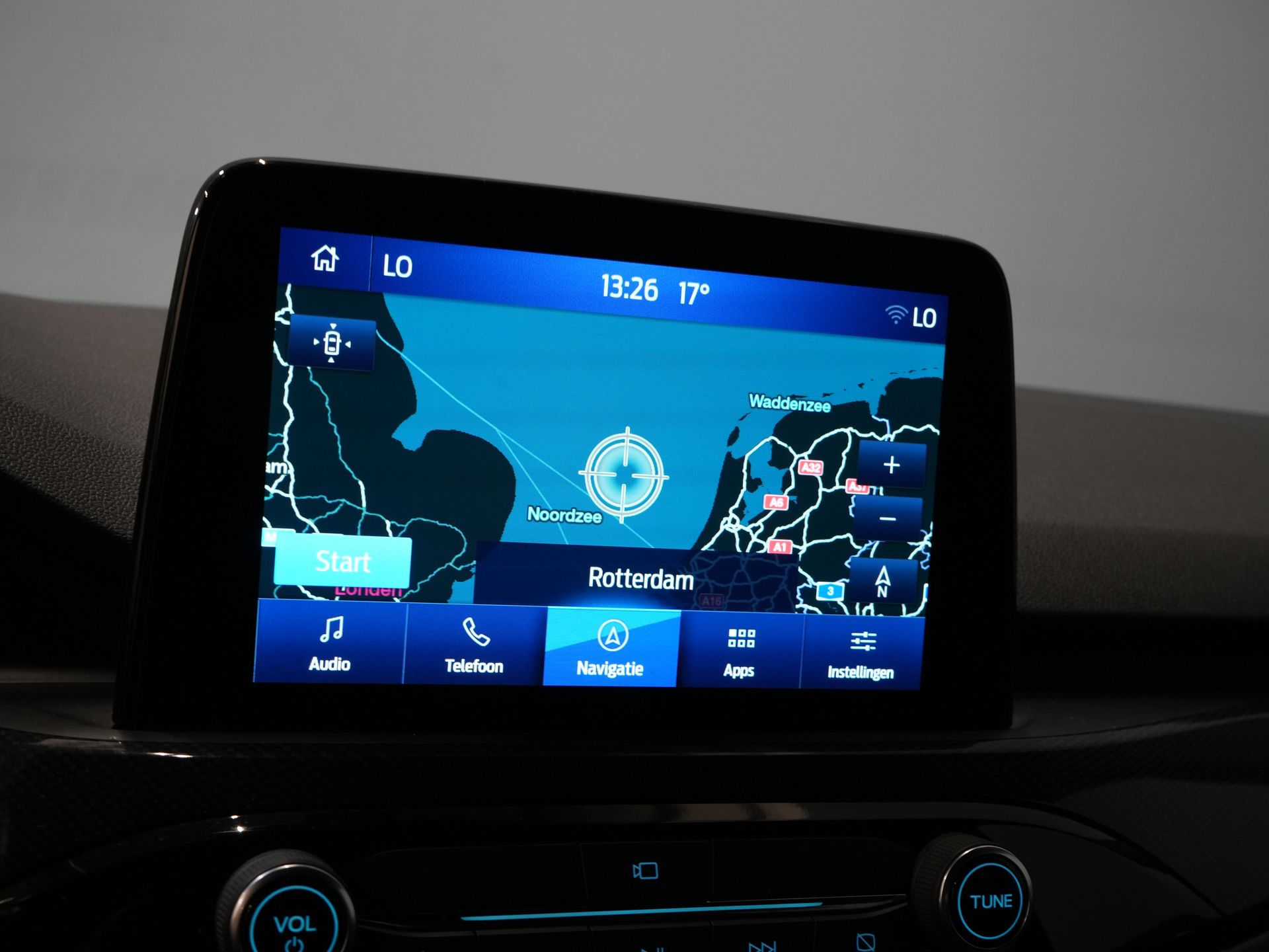 Ford Kuga SUV 2.5 PHEV 225 pk ST-Line LED/ Head-Up/ Adapt.cruise/ Standkachel/ Keyless/ Elek.klep/ Stoelverw/ Stuurverw./ Carplay/ Navi/ Clima
