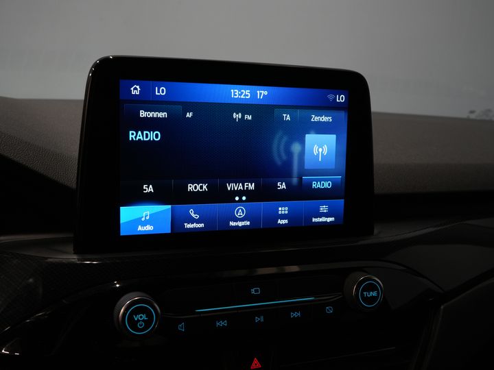 Ford Kuga SUV 2.5 PHEV 225 pk ST-Line LED/ Head-Up/ Adapt.cruise/ Standkachel/ Keyless/ Elek.klep/ Stoelverw/ Stuurverw./ Carplay/ Navi/ Clima