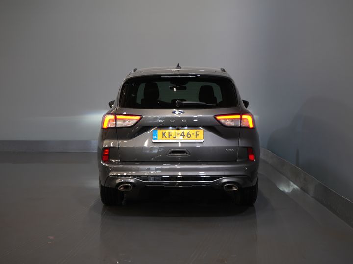 Ford Kuga SUV 2.5 PHEV 225 pk ST-Line LED/ Head-Up/ Adapt.cruise/ Keyless/ Elek.klep/ Stoelverw/ Stuurverw./ Carplay/ Navi/ Climate/ PDC