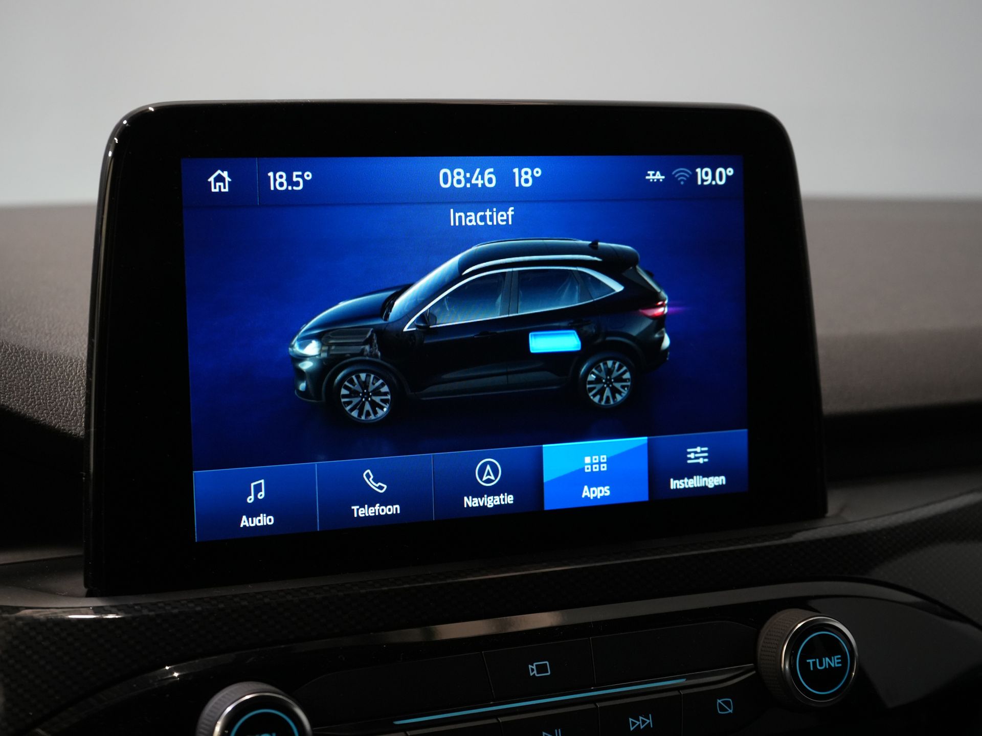 Ford Kuga SUV 2.5 PHEV 225 pk ST-Line LED/ Head-Up/ Adapt.cruise/ Keyless/ Elek.klep/ Stoelverw/ Stuurverw./ Carplay/ Navi/ Climate/ PDC