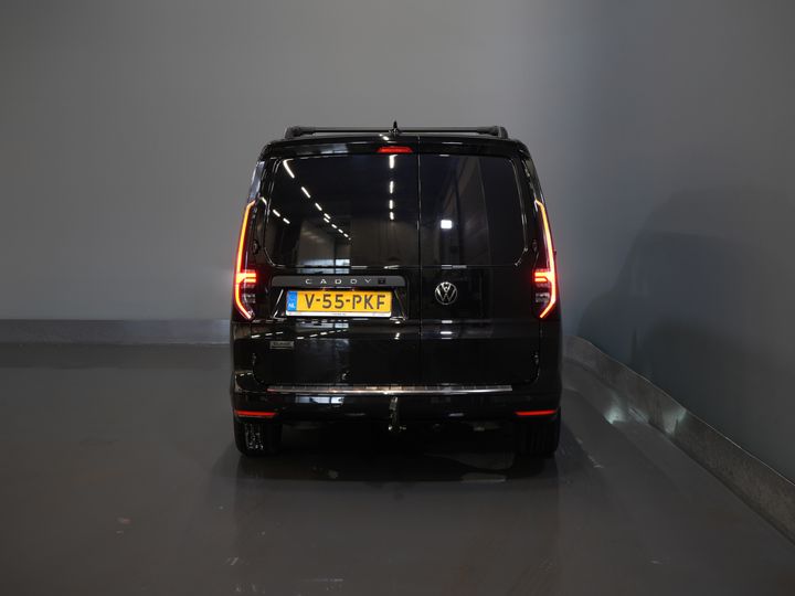 Volkswagen Caddy Cargo Maxi Van 2.0 TDI 125 KM DSG Aut. Black Edition LED/ Spoiler/ Warga przednia/ 18'' LMV/ Adapt.Cruise/ Ogrzewanie podłogowe/ Seatverw./ Skóra/ Carplay/ N