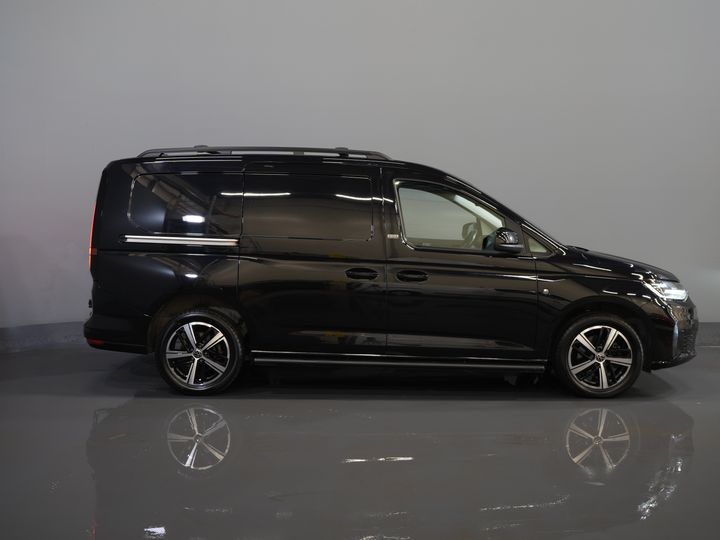 Volkswagen Caddy Cargo Maxi Van 2.0 TDI 125 KM DSG Aut. Black Edition LED/ Spoiler/ Warga przednia/ 18'' LMV/ Adapt.Cruise/ Ogrzewanie podłogowe/ Seatverw./ Skóra/ Carplay/ N
