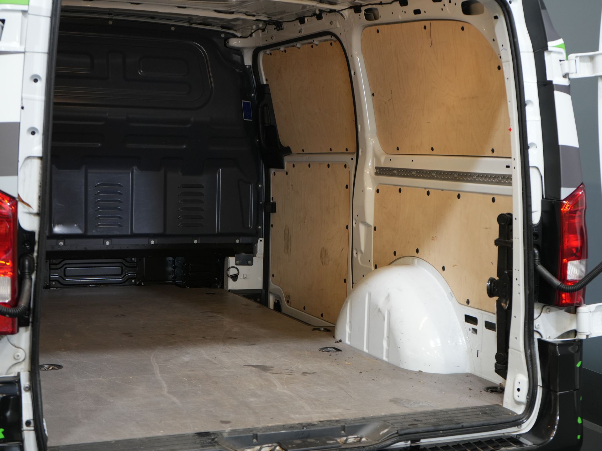 Mercedes-Benz eVito Van ДЕМО BPM БЕЗКОШТОВНО! 19