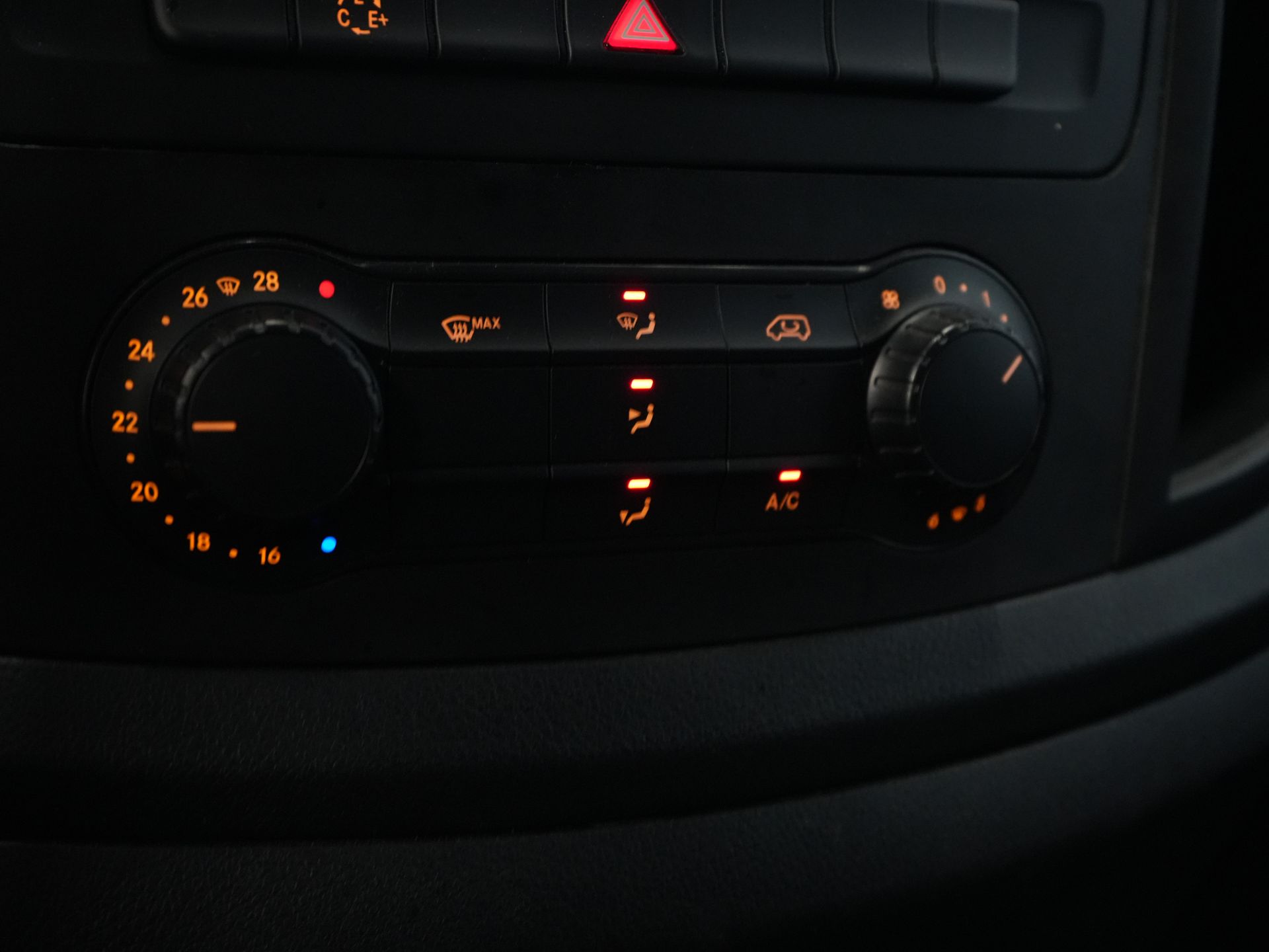 Mercedes-Benz eVito Van ДЕМО BPM БЕЗКОШТОВНО! 19