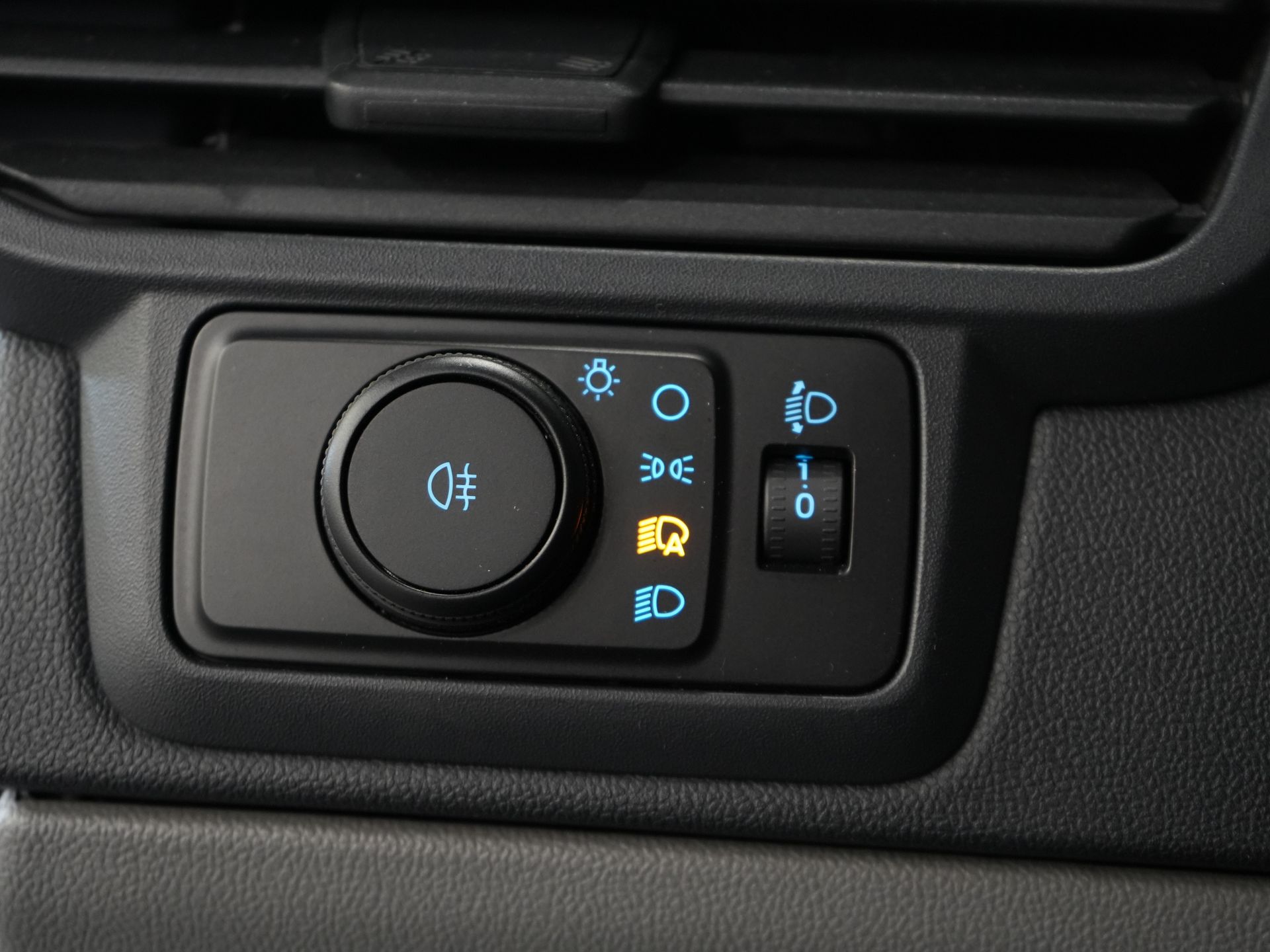 Ford Transit Custom Van 2.0 TDCI 136 CV Aut. L2 Trend BPM GRATIS! LED/ Carplay/ Telecamera/ Clima/ PDC/ Crociera