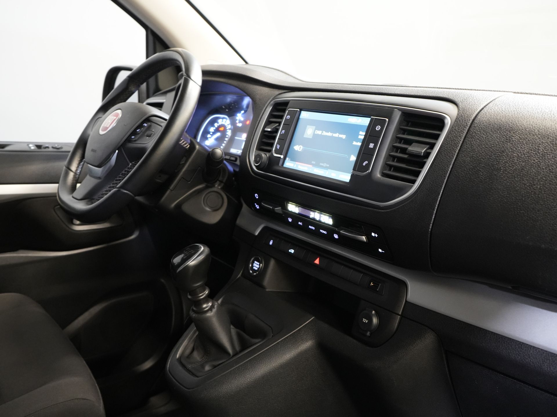 Fiat Scudo Furgoneta 2.0 MJ 145 CV L3 BPM ¡GRATIS! Adapt.Cruise/ Clima/ Keyless/ Carplay/ Cámara/ PDC