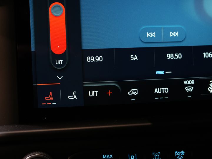 Ford E-Transit Custom Van Trend 65 кВт/год 330 км пробігу 218 к.с. Гарантія до 2027 р. / Світлодіоди / Підігрів підставки / Швидка зарядка / 2.3т тягово-зчіпний пристрій / Підігрів сидінь / Carplay / Клімат-контроль / Ка